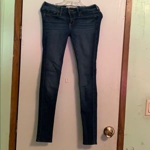 Hollister Super Skinny Jeans